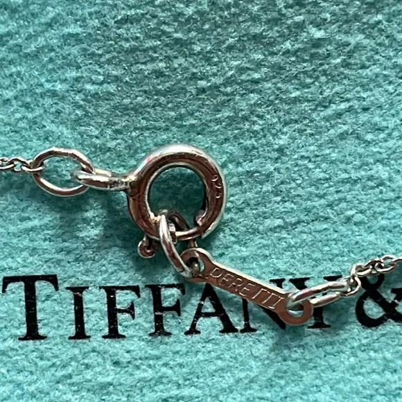 Sold💓TIFFANY & CO.
Cross Pendant Necklace💓 - Picture 7 of 11